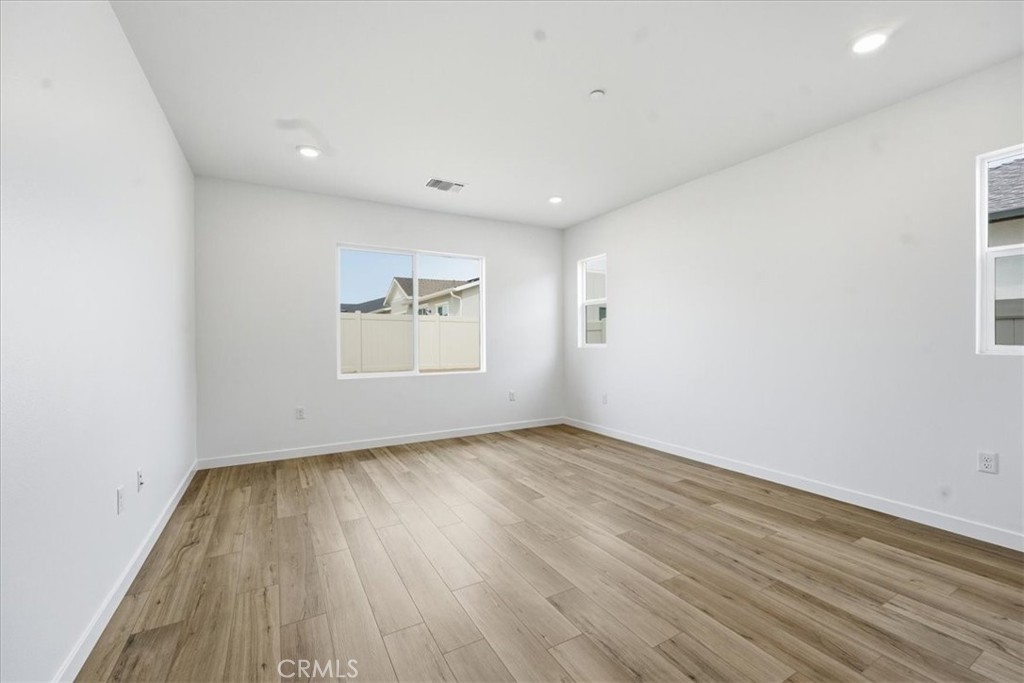 42957 56th Street W