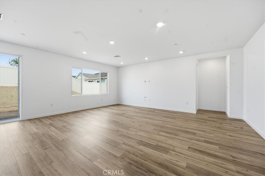 42957 56th Street W
