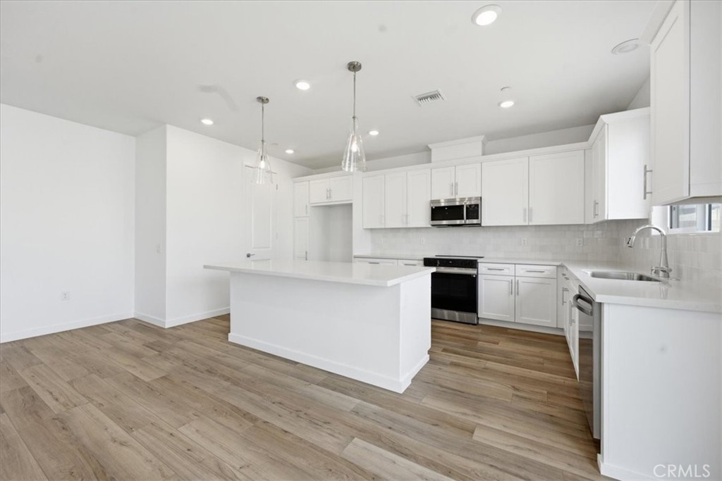 42957 56th Street W