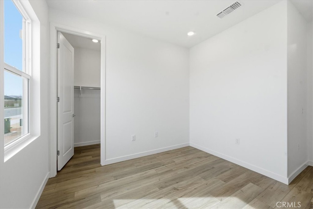 42957 56th Street W
