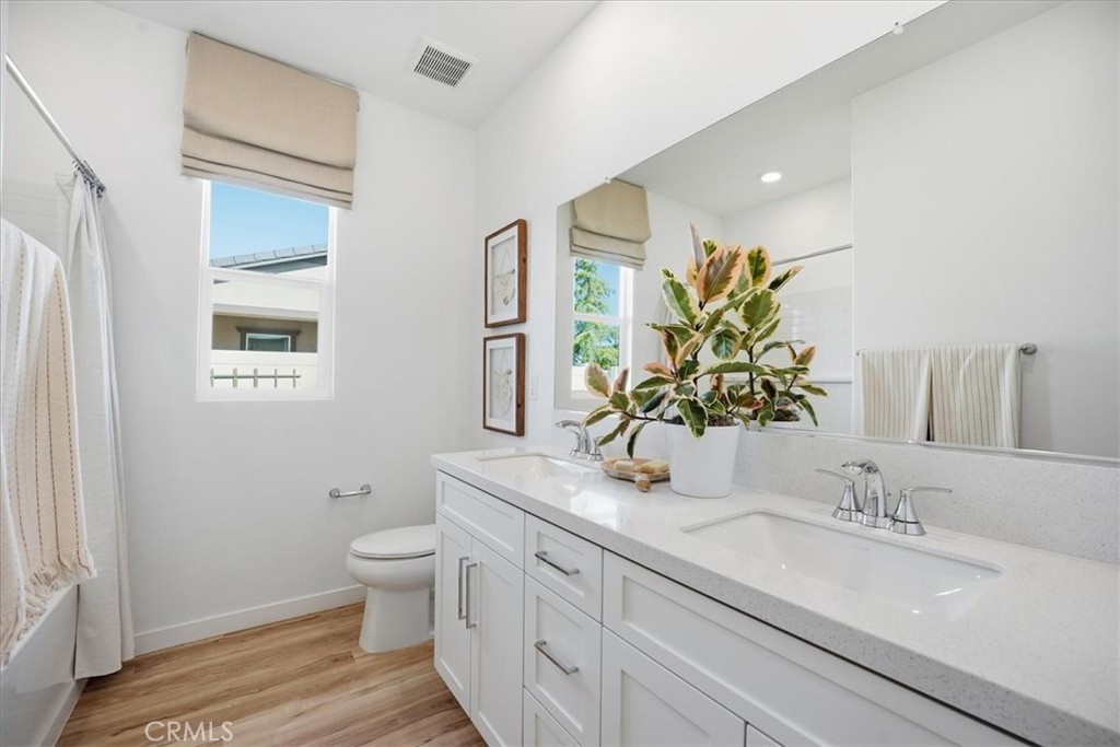 3223 E Avenue J-4 Drive