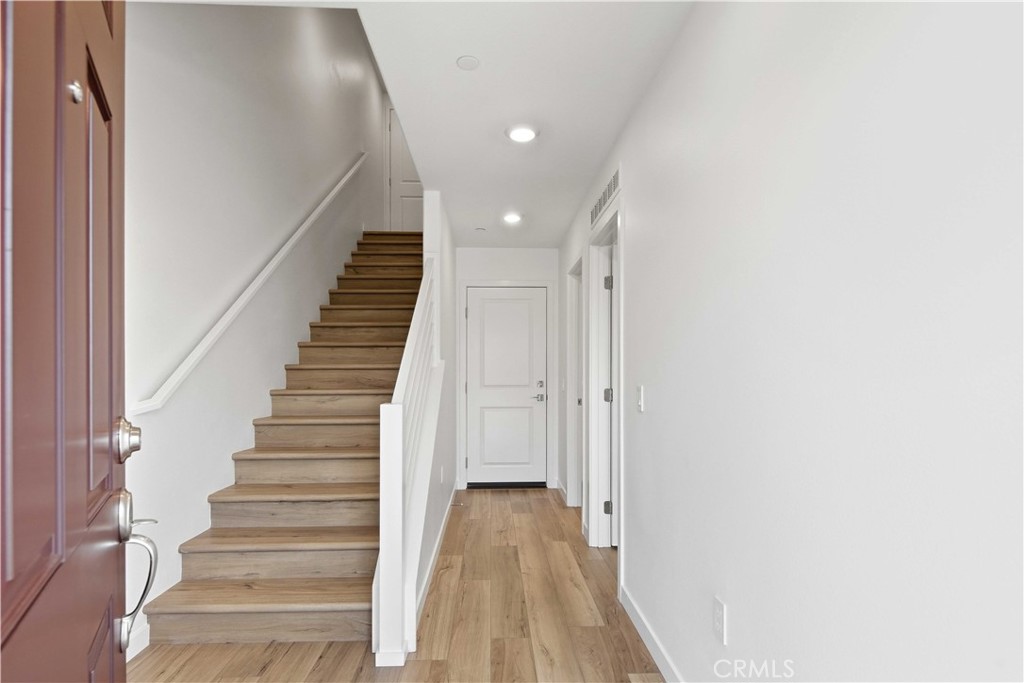 2522 Iconic Street