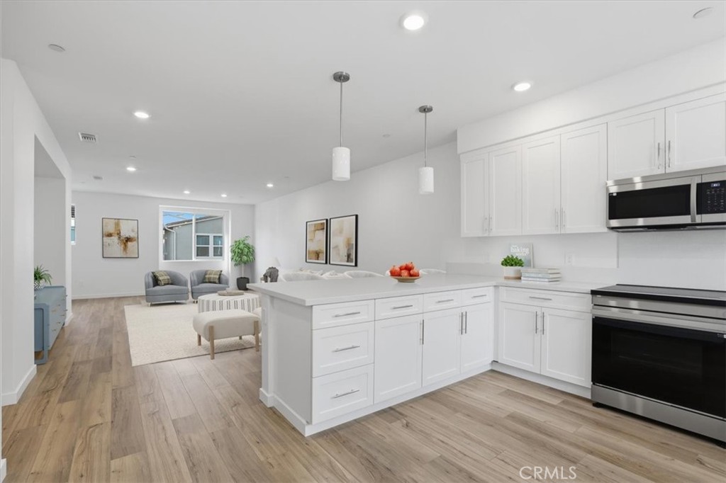 27323 Seven Oaks Lane