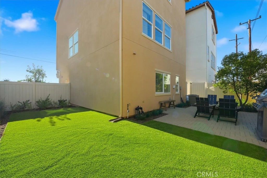 11427 Wildflower Lane