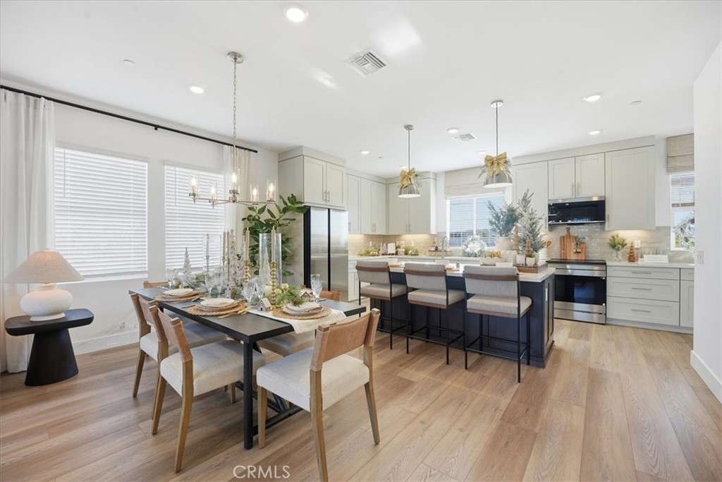11427 Wildflower Lane