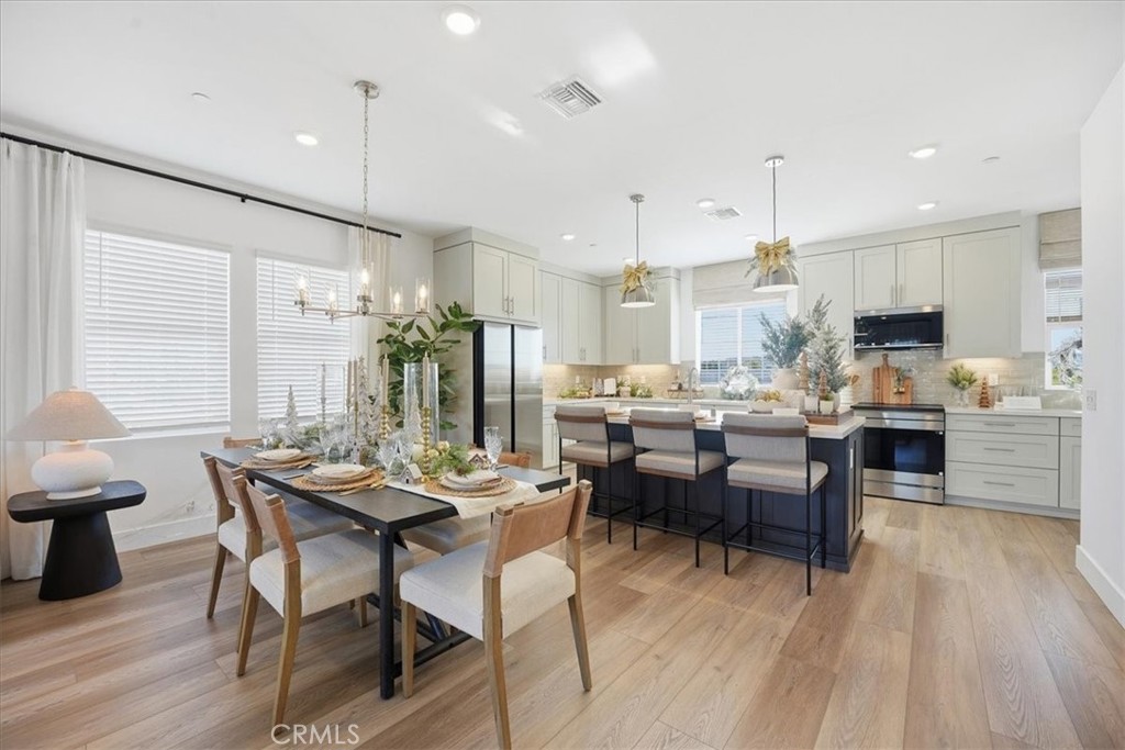 11427 Wildflower Lane