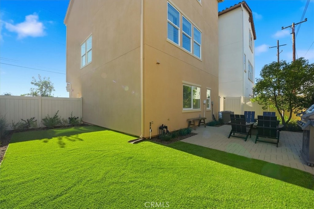 11427 Wildflower Lane