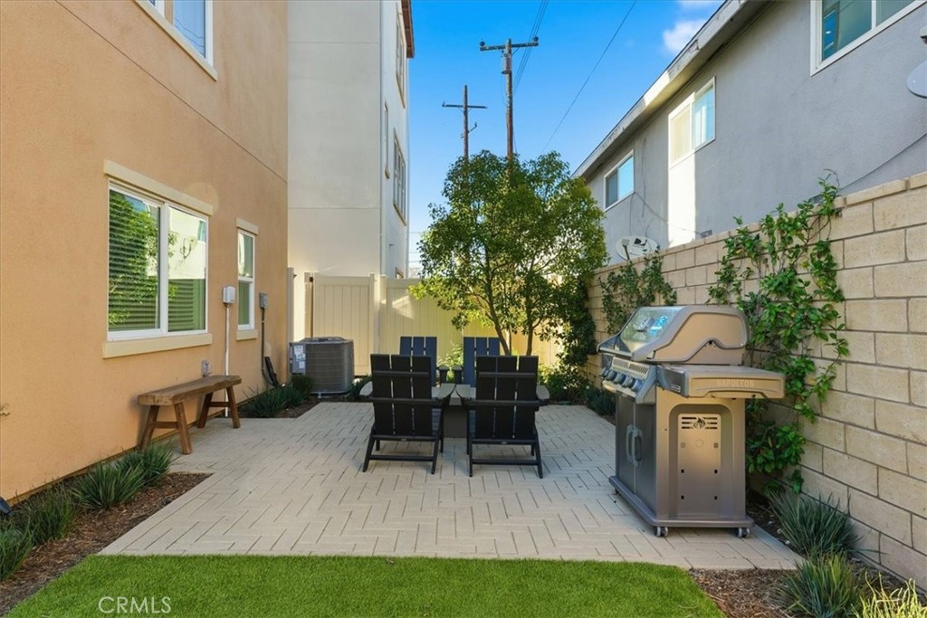 11427 Wildflower Lane