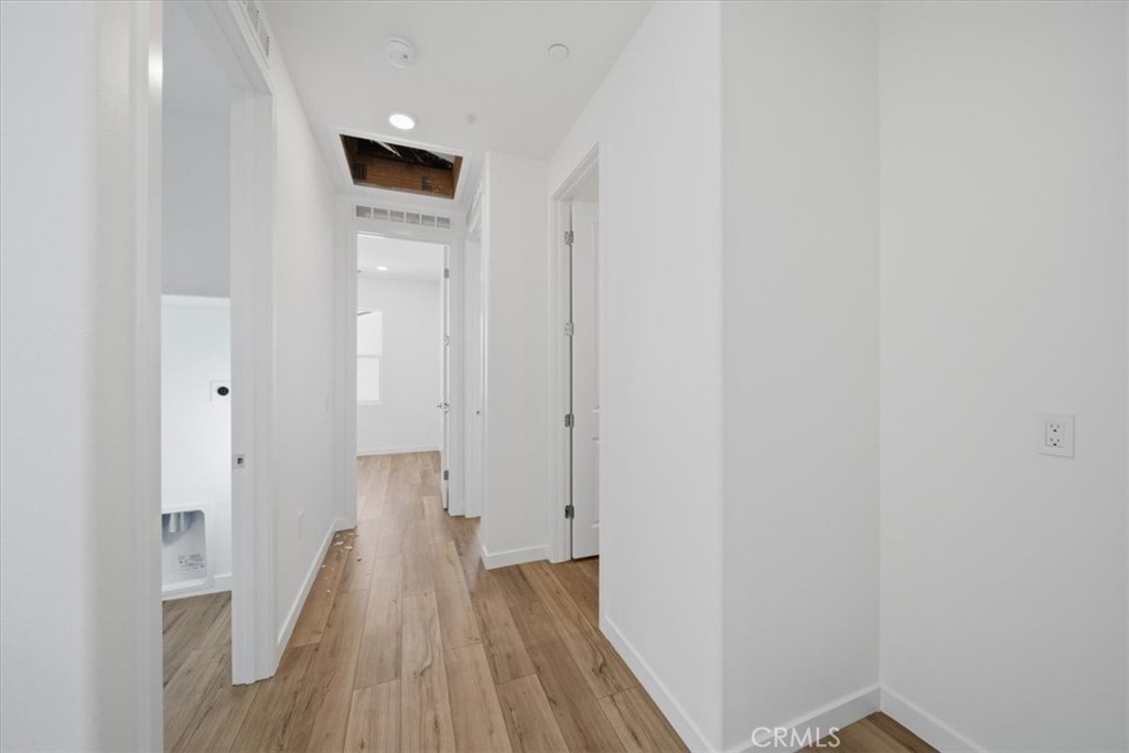 2542 Hepburn Street