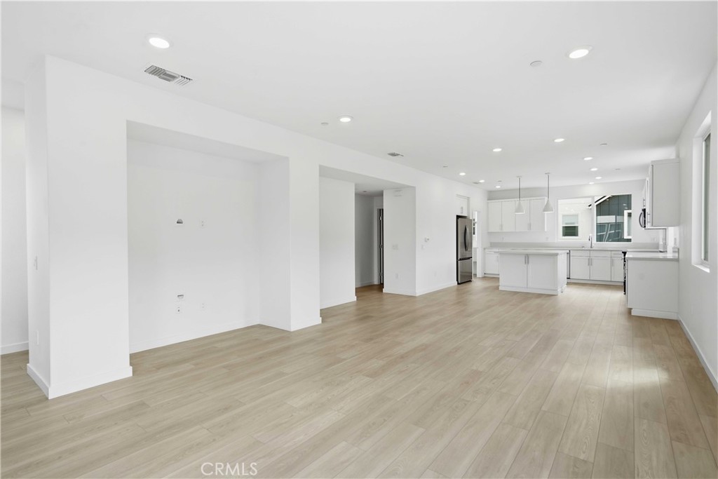 27305 Bear Creek Lane
