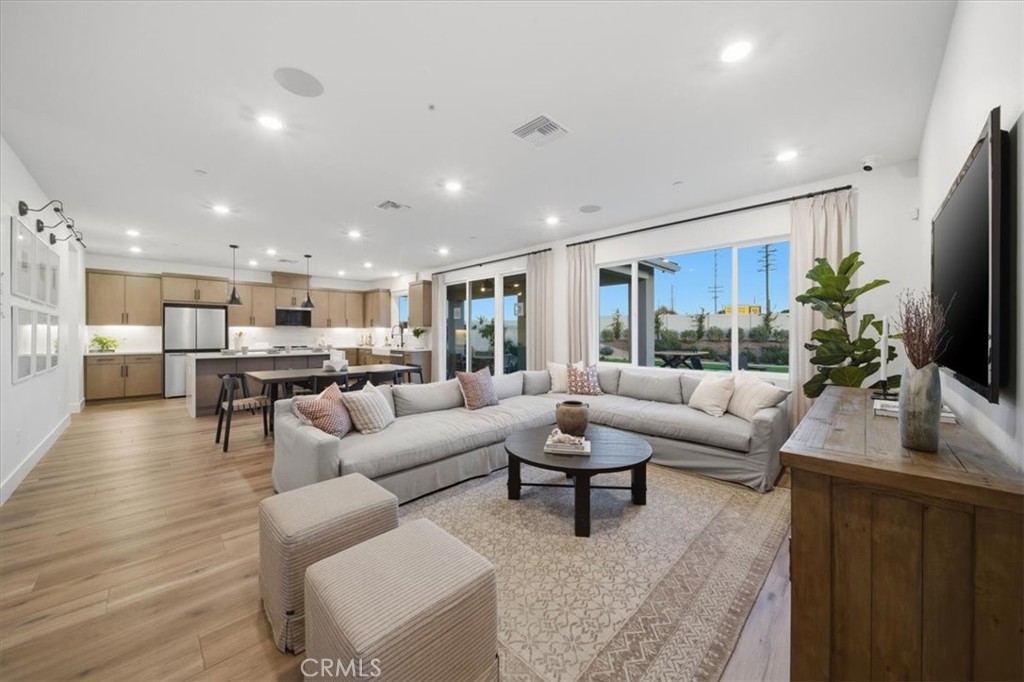 42949 56th Street W