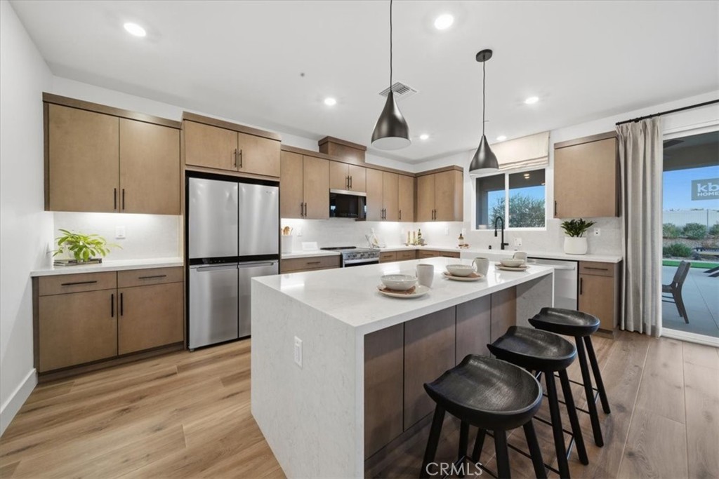 42949 56th Street W