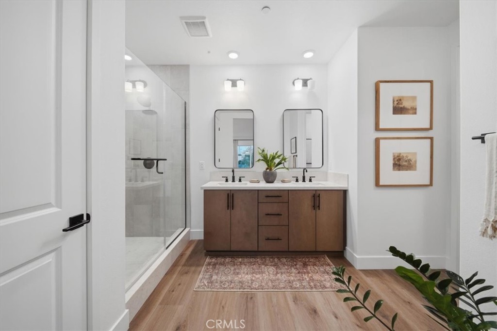 42949 56th Street W