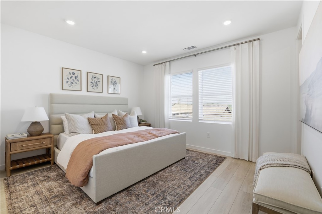 11402 Primrose Lane