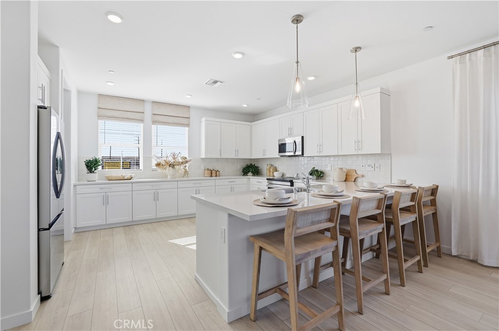 11408 Primrose Lane