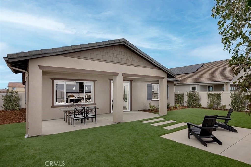 3235 E Avenue J-4