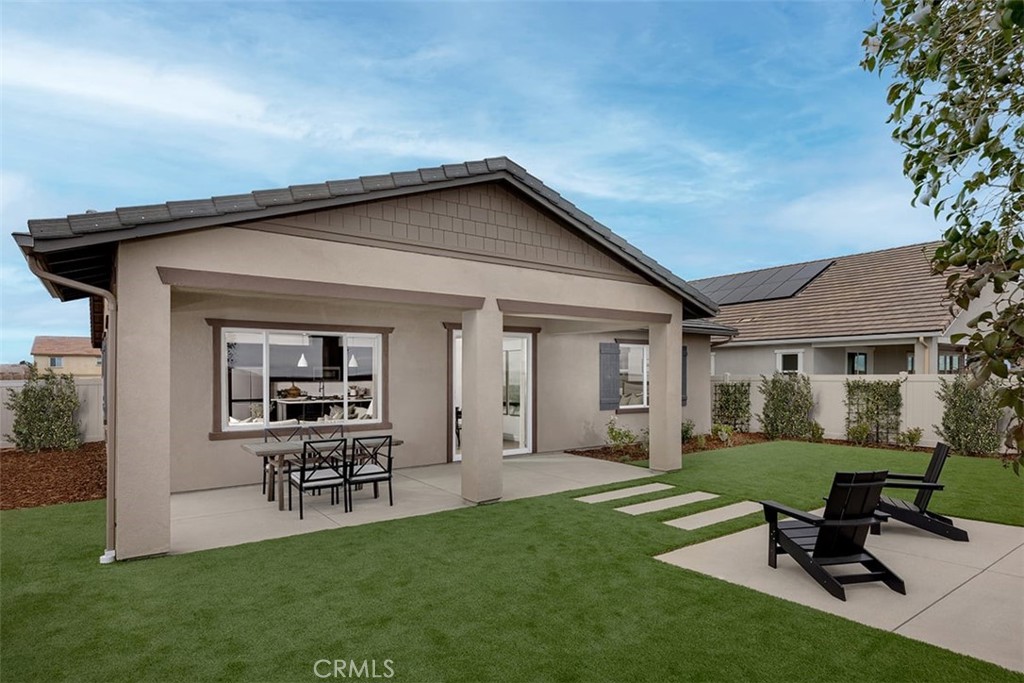 3235 E Avenue J-4