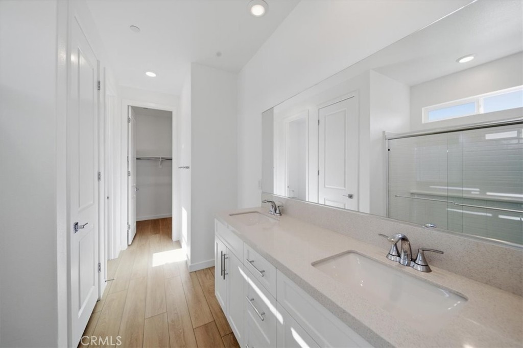 3265 E Avenue J-4