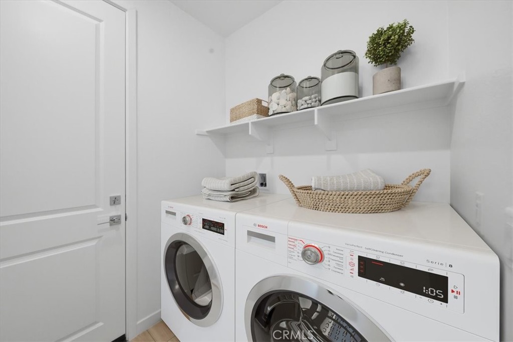 3265 E Avenue J-4