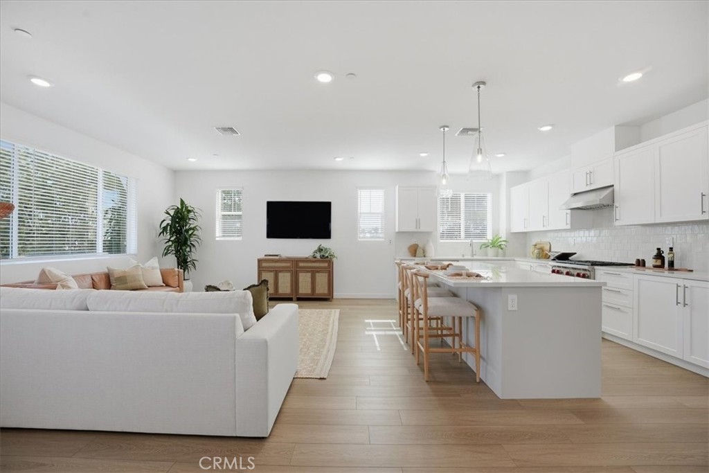 2380 Haley Point Drive 104