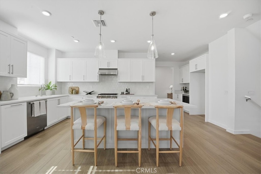 2380 Haley Point Drive 104