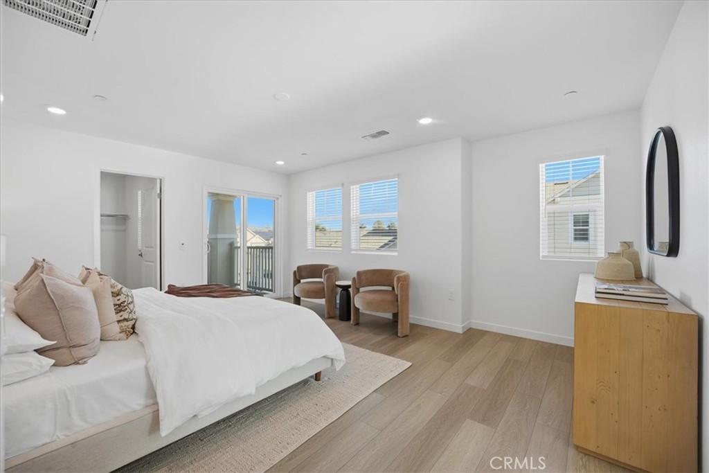 2380 Haley Point Drive 104