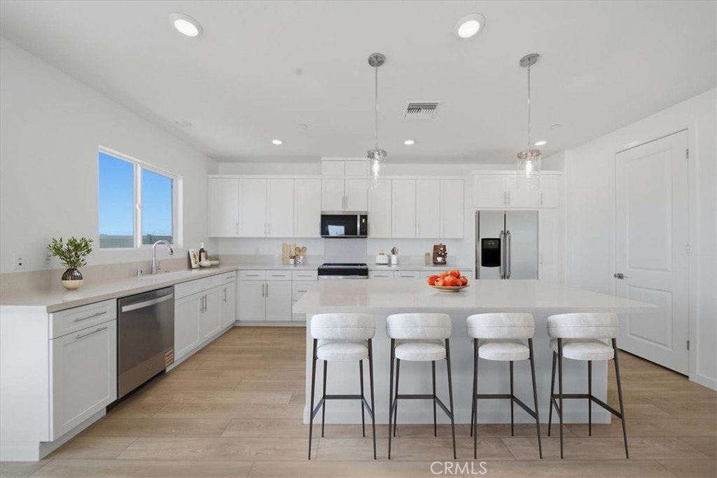 3329 E Avenue J-4