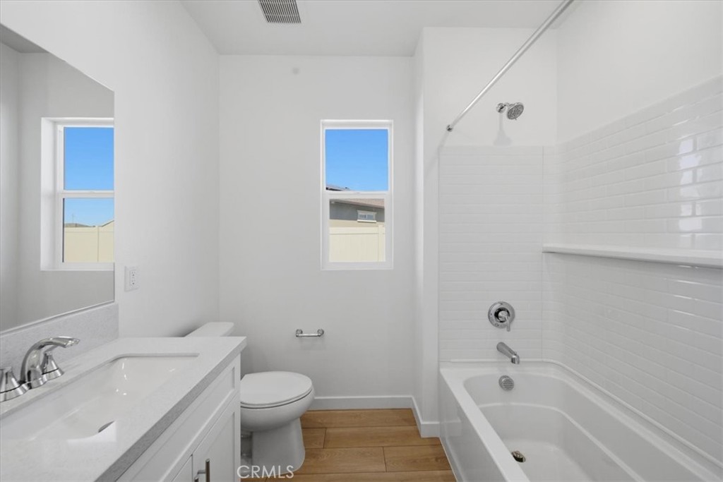 3329 E Avenue J-4