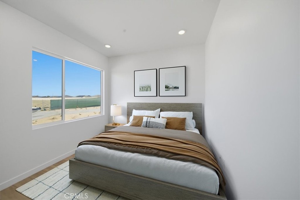 3329 E Avenue J-4