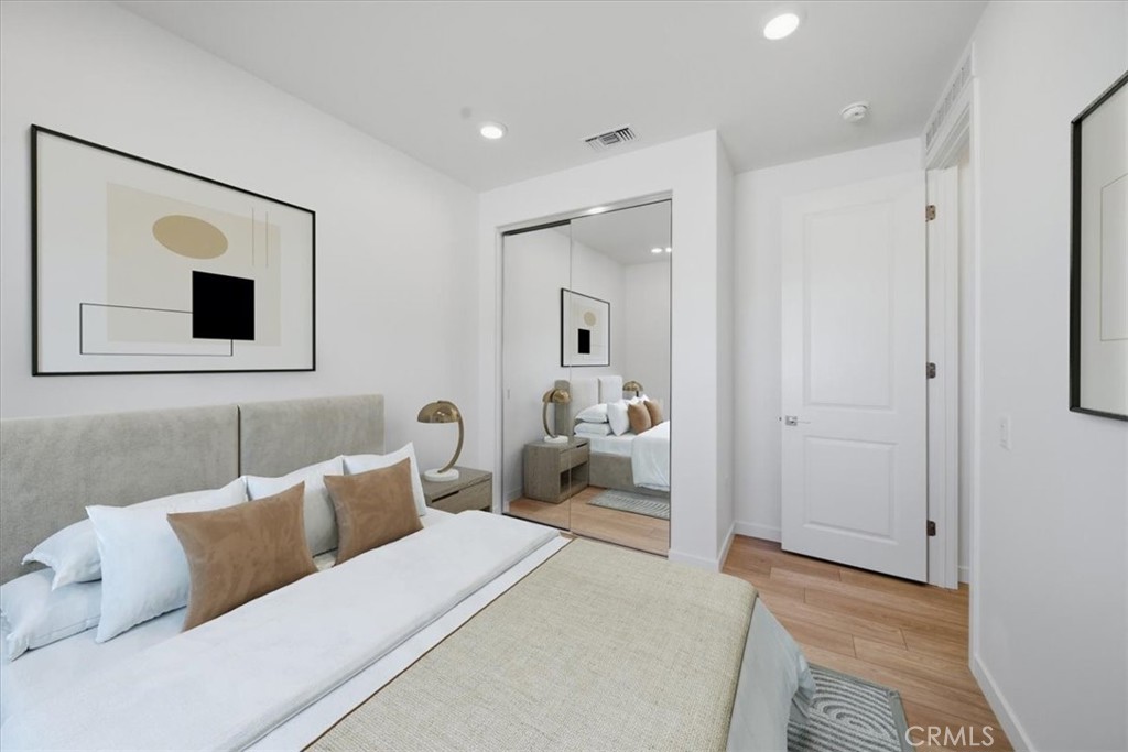 3329 E Avenue J-4