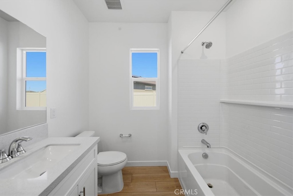 3329 E Avenue J-4