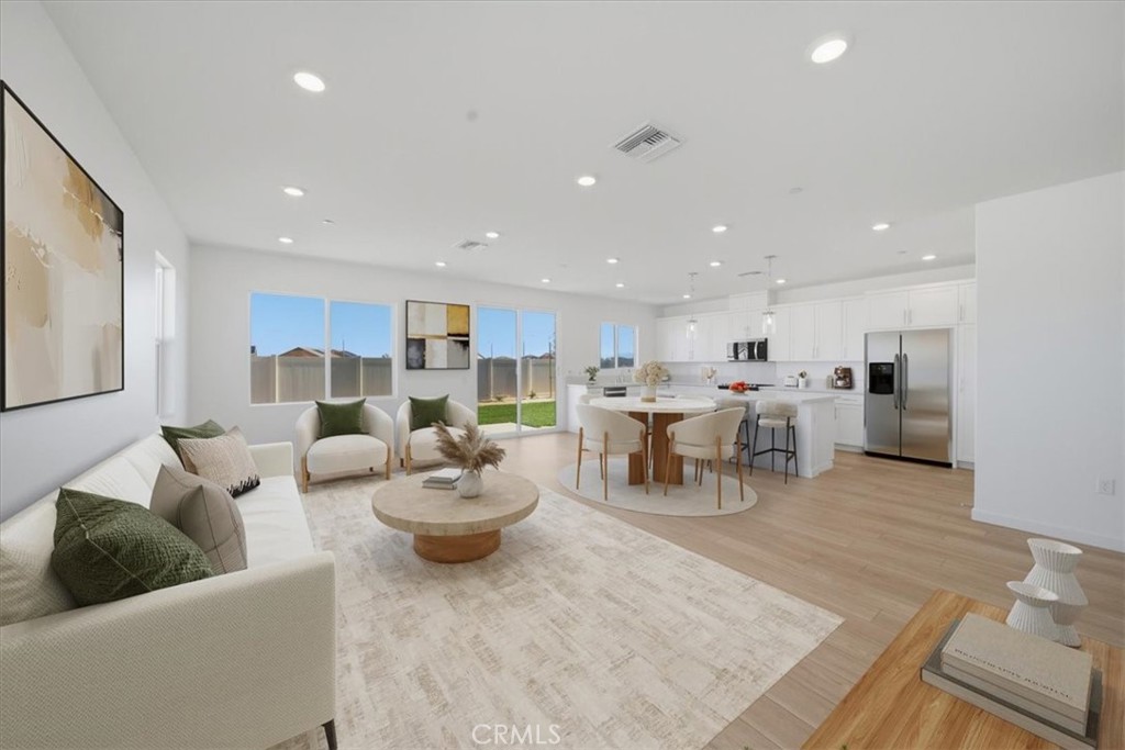 3329 E Avenue J-4