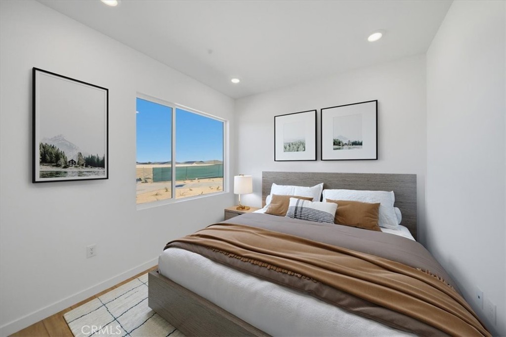 3329 E Avenue J-4