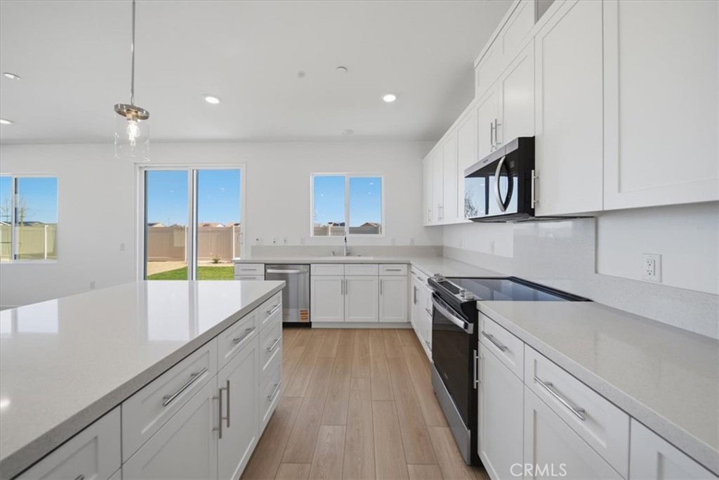 3329 E Avenue J-4
