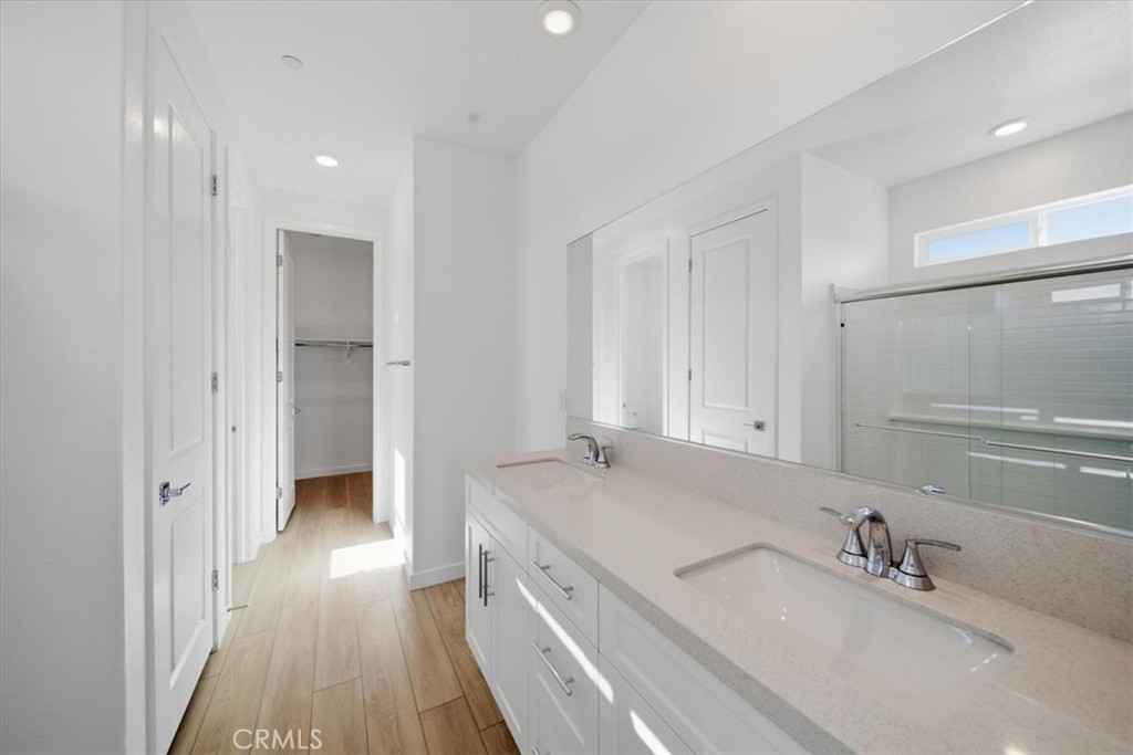 3329 E Avenue J-4