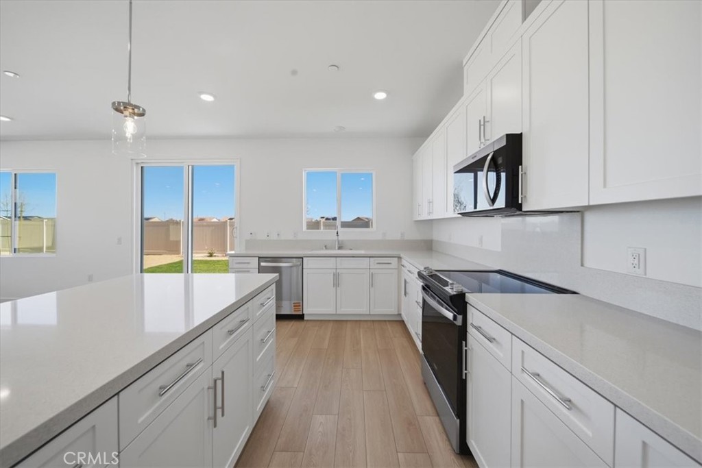 3329 E Avenue J-4