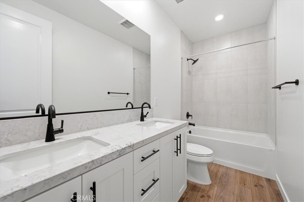 23712 Wilcox Drive