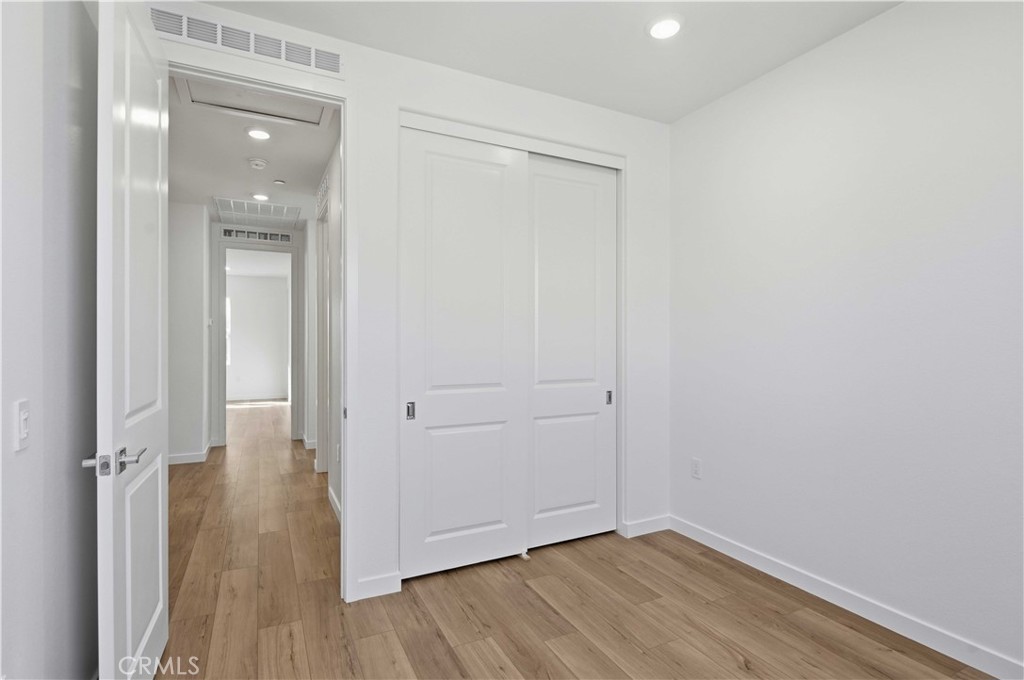 2543 Hepburn Street