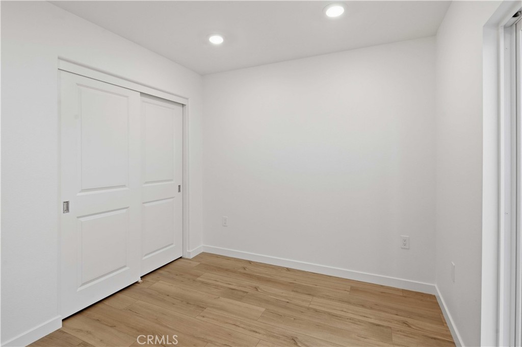 2543 Hepburn Street