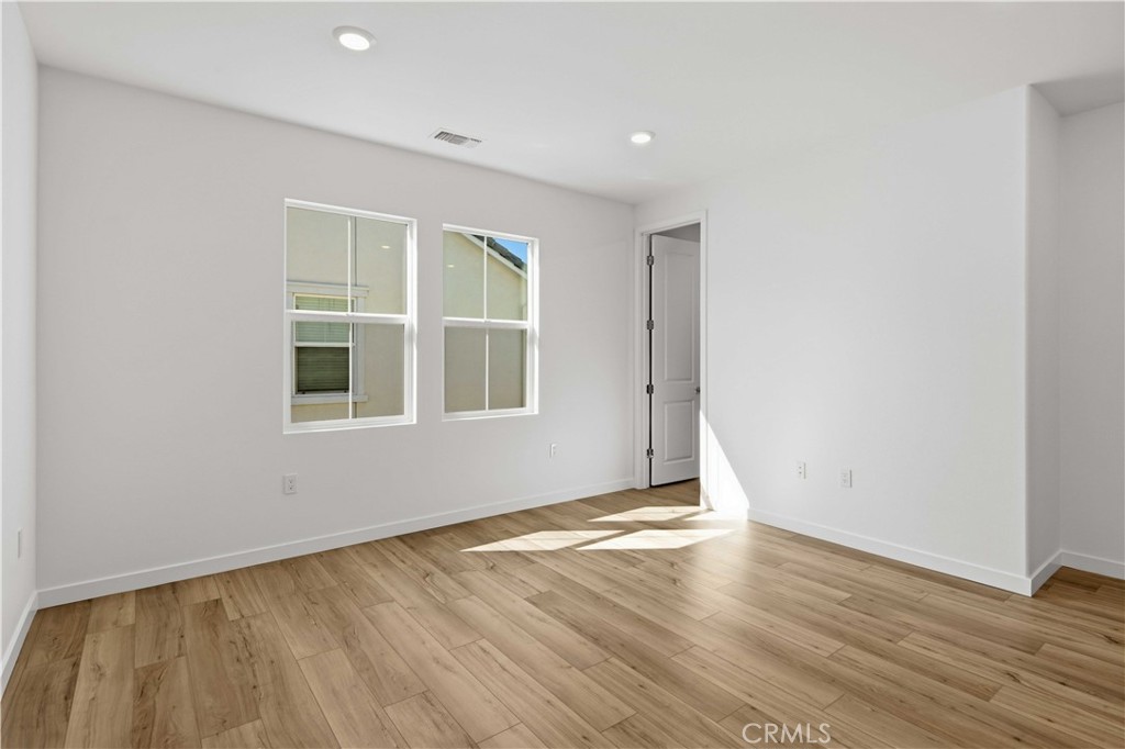 2543 Hepburn Street