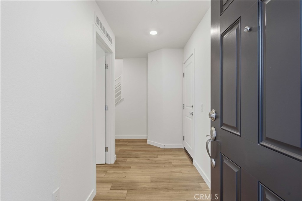 2543 Hepburn Street
