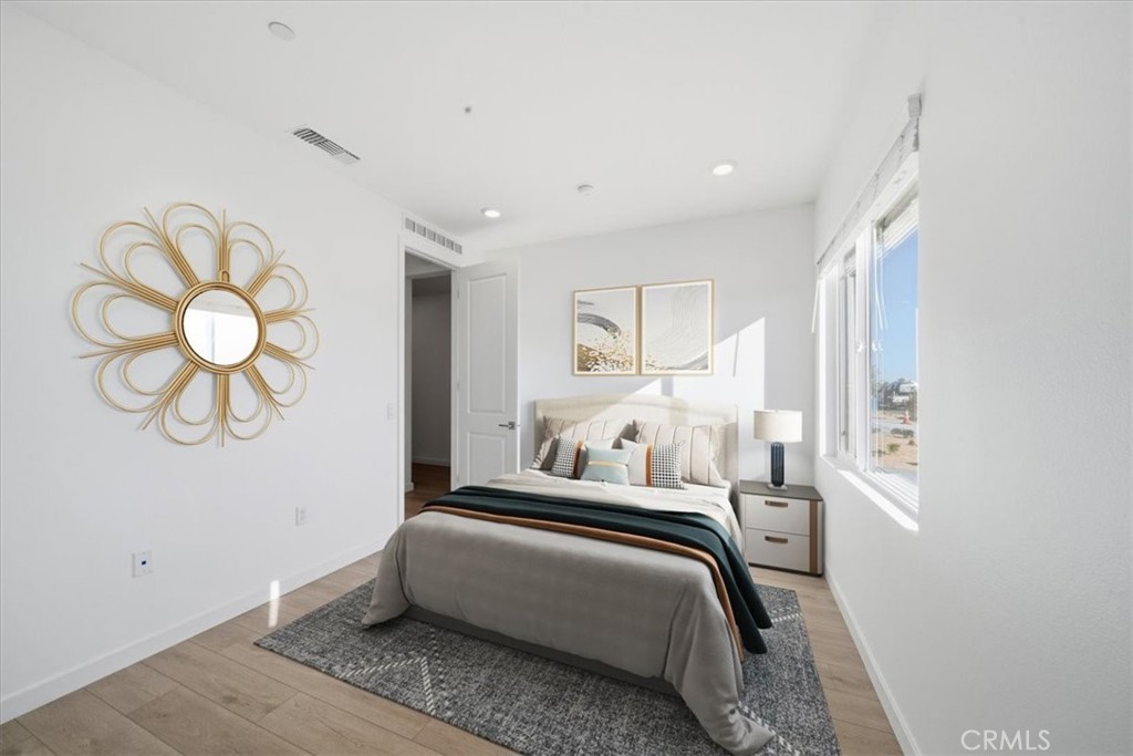 3229 E Avenue J-4