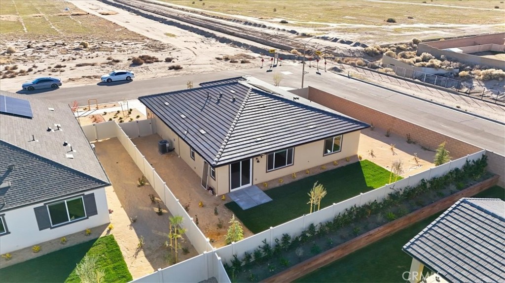 3229 E Avenue J-4