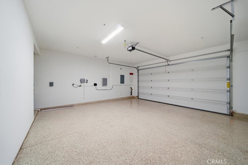 3229 E Avenue J-4