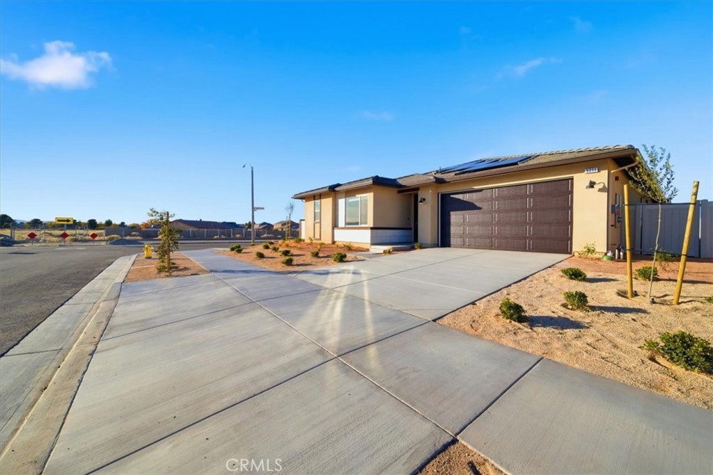 3229 E Avenue J-4