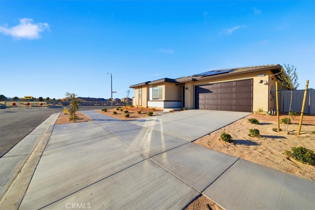 3211 E Avenue J-4