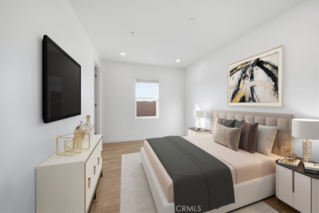 3211 E Avenue J-4