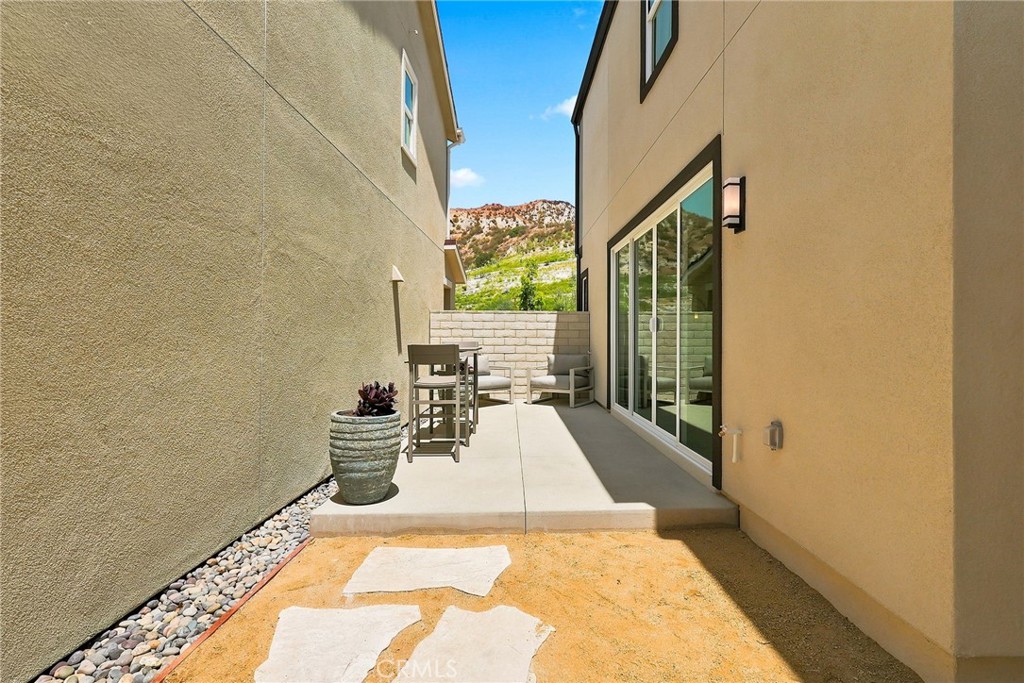 27247 Reed Lane