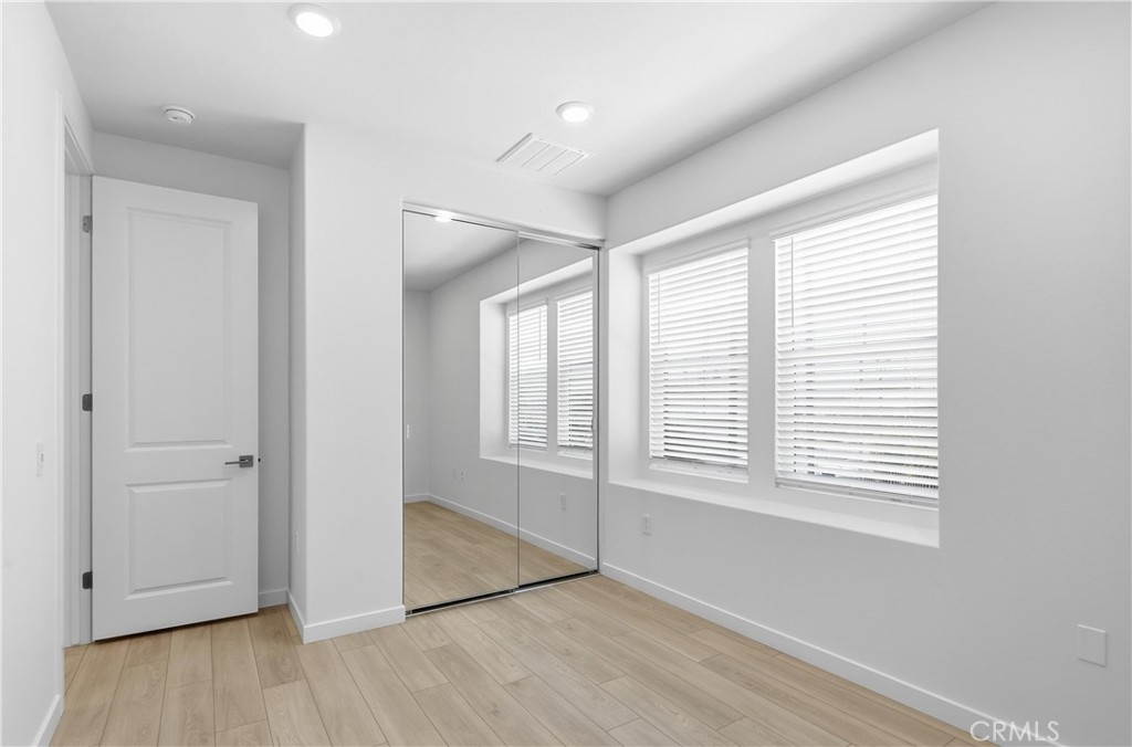 11401 Primrose Lane