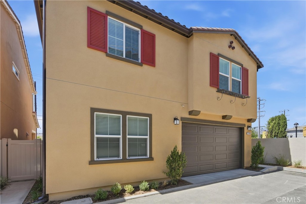 11401 Primrose Lane